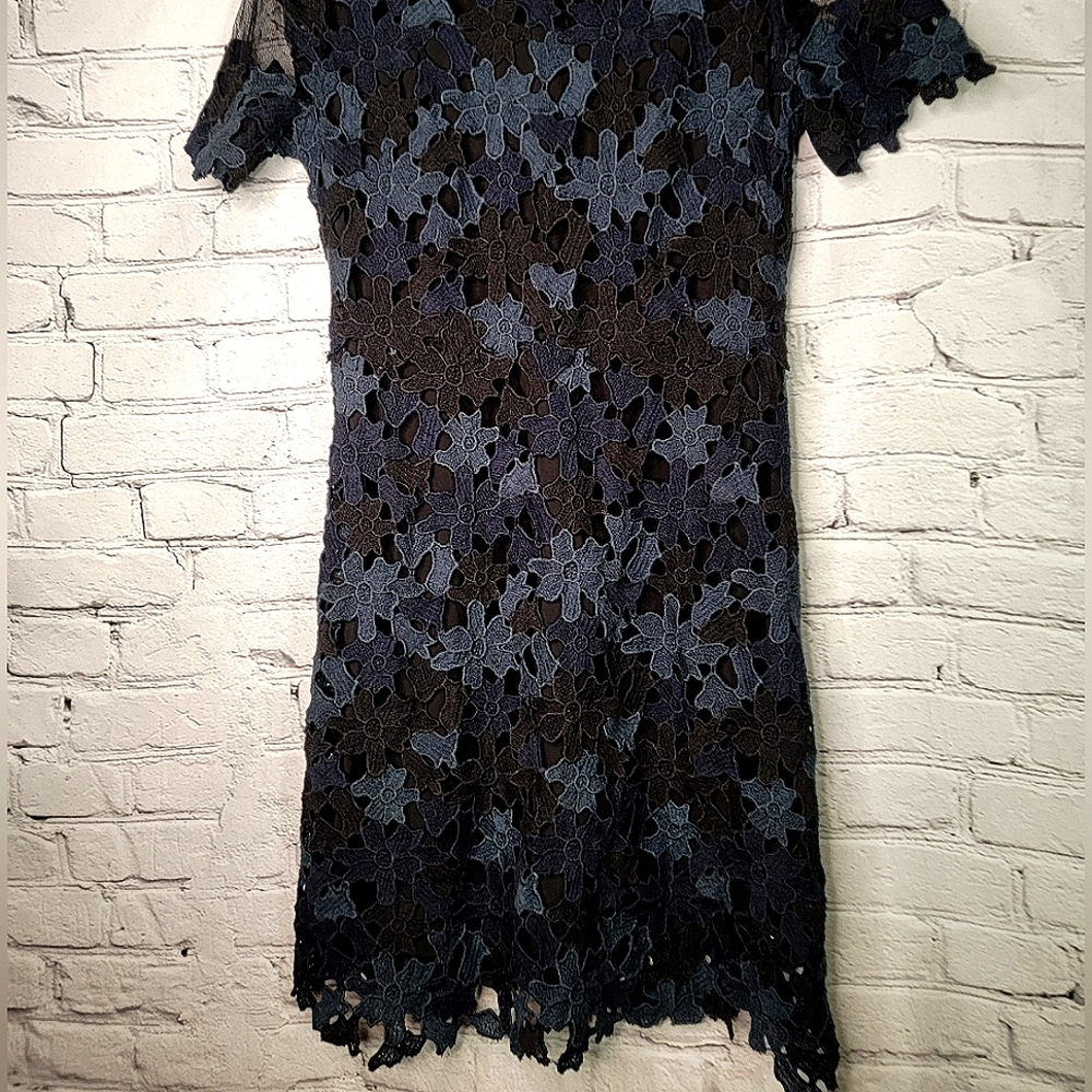 Elie Tahari Ophelia black navy Lace Dress- Sz 10 Like New - Picture 11 of 13